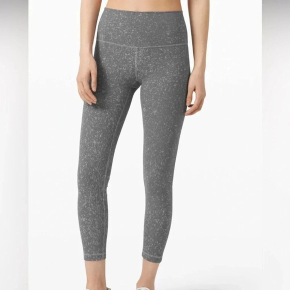 Lululemon Wunder Under High-Rise Tight *Spray 25" size 6 - Picture 1 of 4